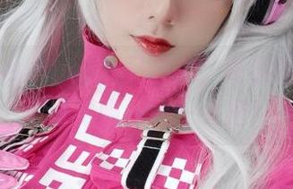 Messie Huang又来了，高清图库里的生日制服一抓一大把！